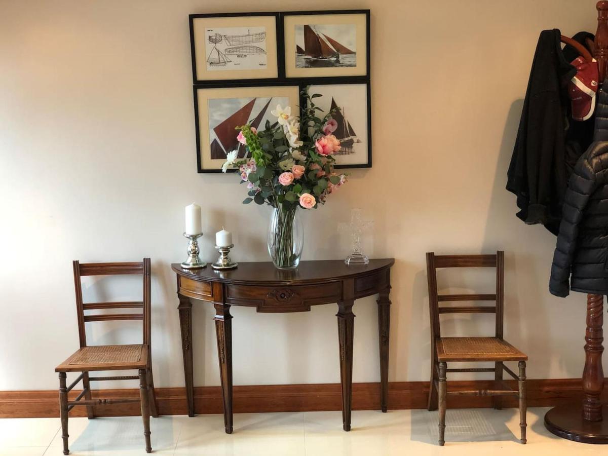 Connemara. 3 Bedroom, 8 Bed, Holiday Home ゴールウェイ エクステリア 写真
