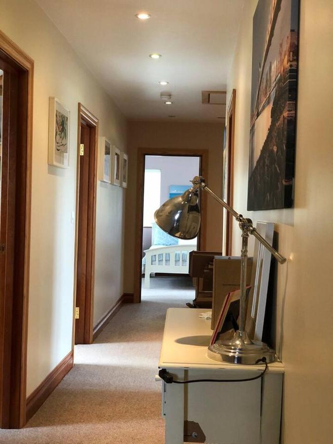 Connemara. 3 Bedroom, 8 Bed, Holiday Home ゴールウェイ エクステリア 写真